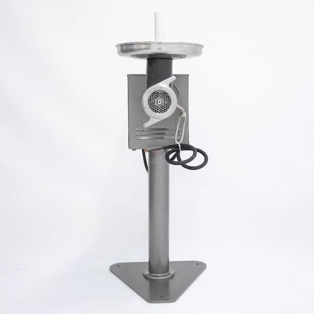 Машина кухонная универсальная Торгмаш (Пермь) УКМ (мясорубка, овощерезка, мясорыхлитель) арт. УТ-00052616 (Восстановленное 1 шт)